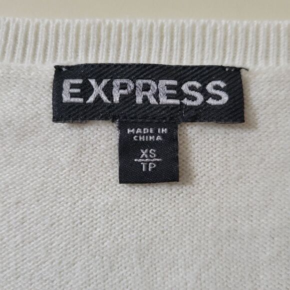 Express Women's Leopard Print V-neck Hi-Low Pullover Sweater with Zipper Detail - Picture 4 of 15